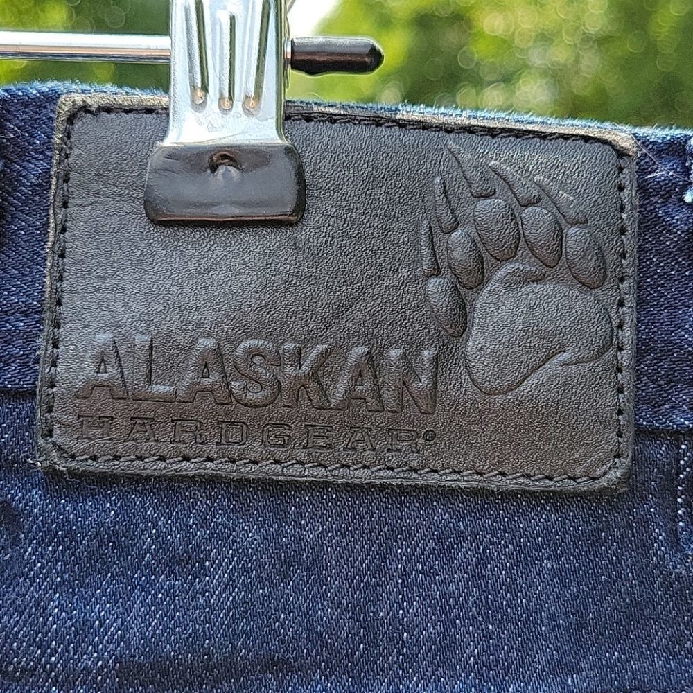 Men's Alaskan Hardgear Skagway Jeans 48×30 - Picture 2 of 6
